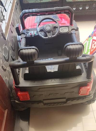 Battery operated car with remote and chargerr
