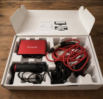 Scarlett Solo Studio 2i2 Full Bundle Just Like New