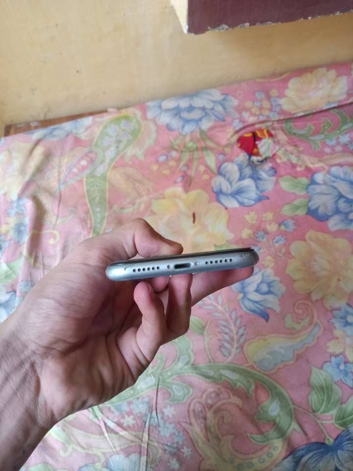 Apple iPhone XR 3