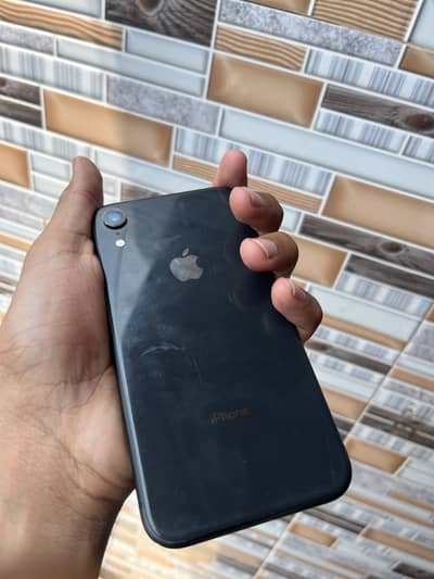 Apple iPhone XR