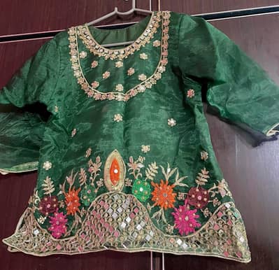Mehndi lehnga Just one time used