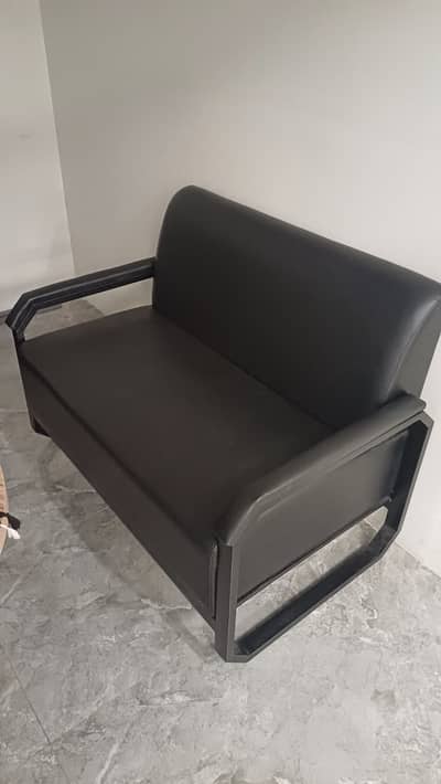 2-Seater leather sofa available for salw Quantity: [4]