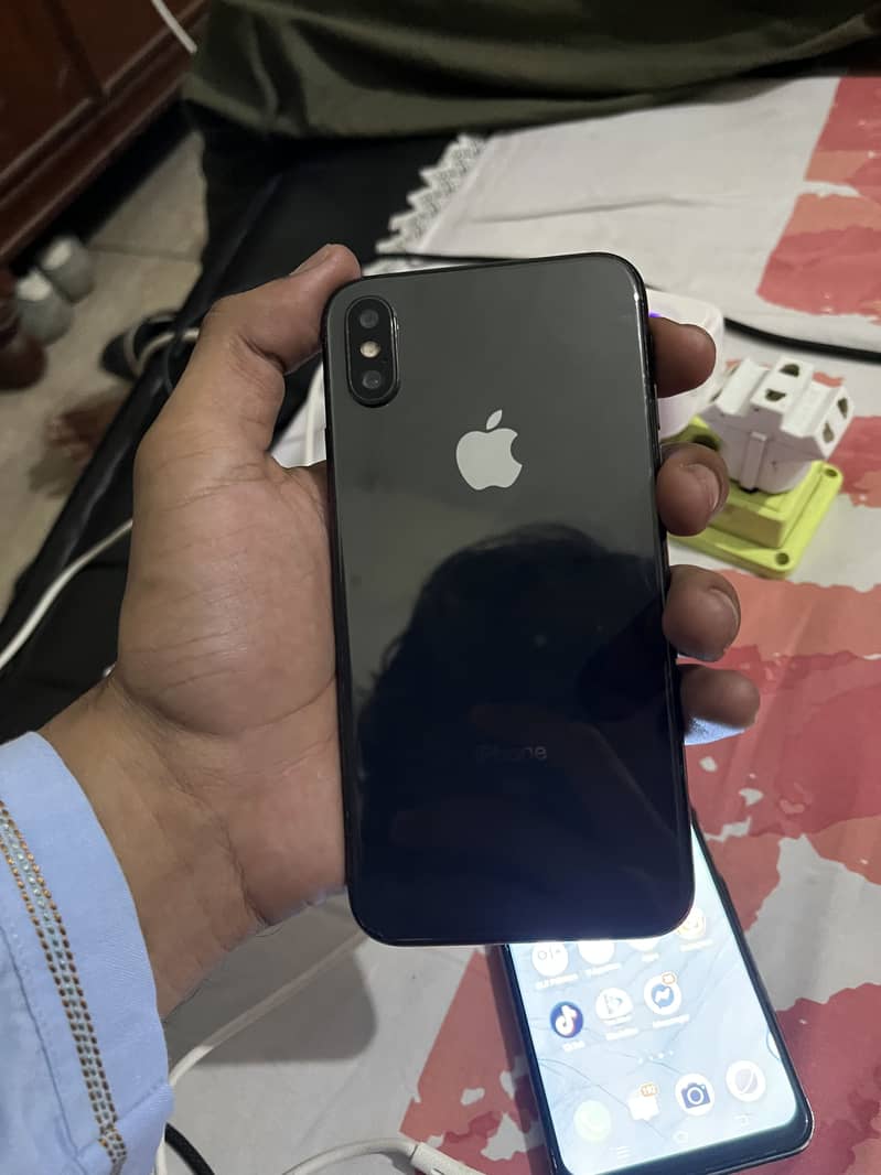 Apple iPhone X 1