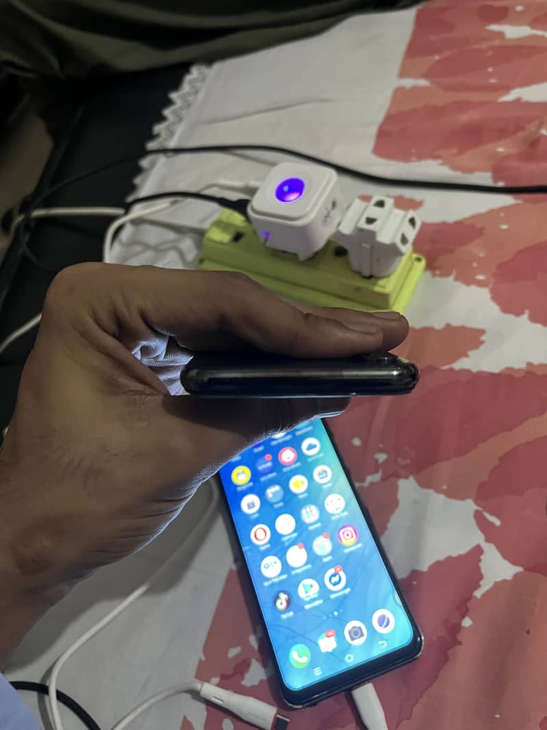 Apple iPhone X 2