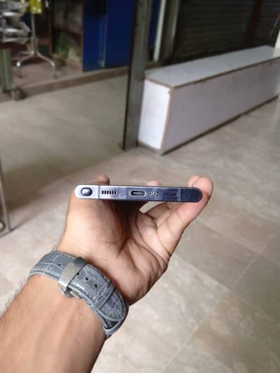 Samsung Mobile S22 Ultra