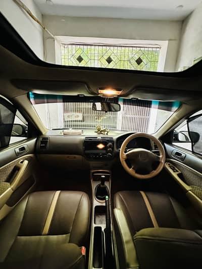 Honda Civic Oriel 2005