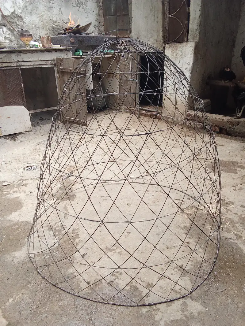 new hen cage condition new — photo 3