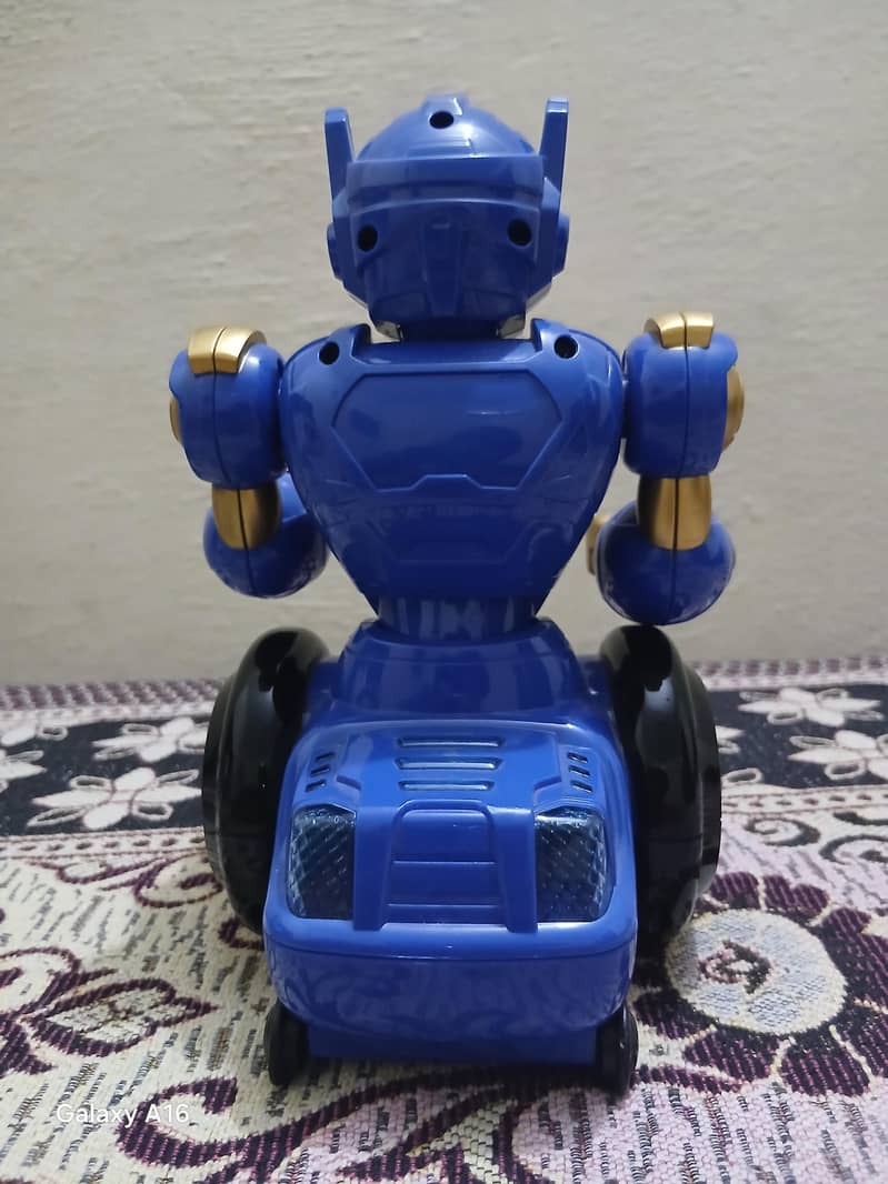 dancing robot 1
