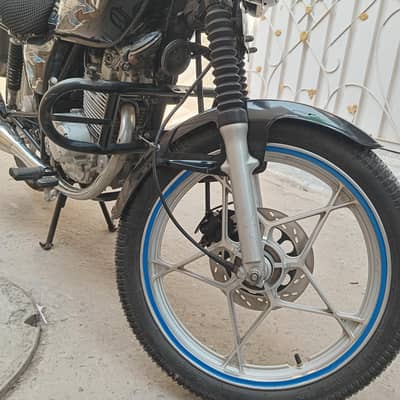 Suzuki Gs 150 2022