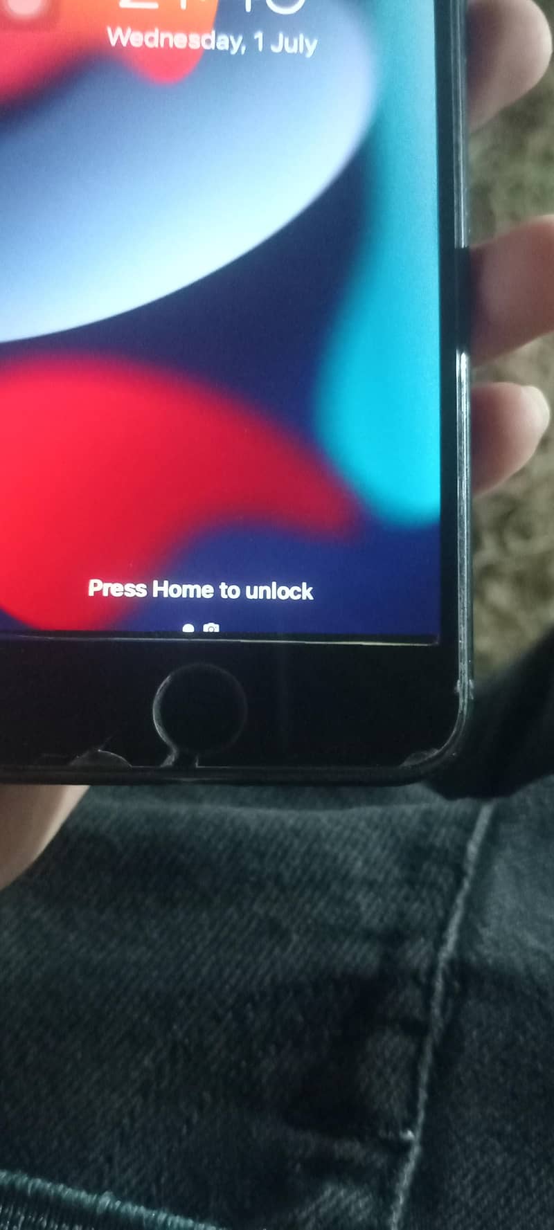 Apple iPhone 7 1