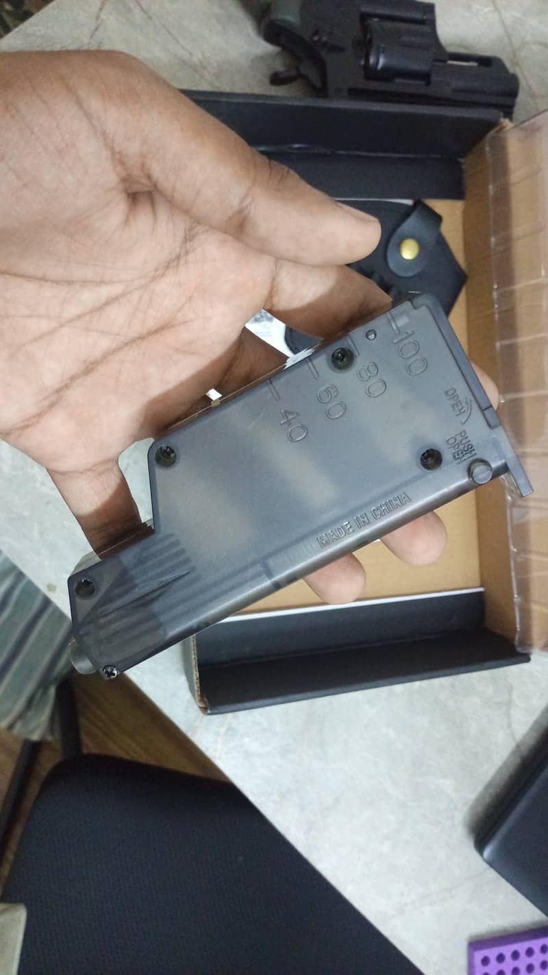 Colt python 356, Zp-05 gell blaster 3