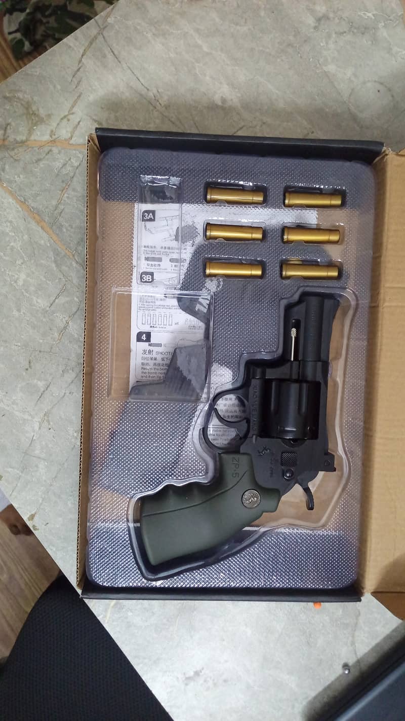 Colt python 356, Zp-05 gell blaster 8