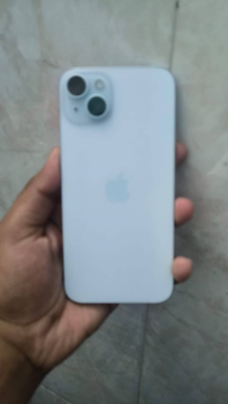 Apple iPhone 15 plus 4