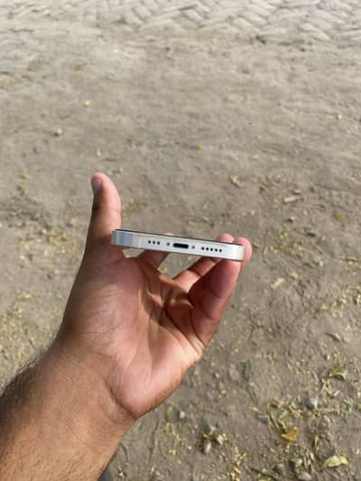 Apple iPhone 14