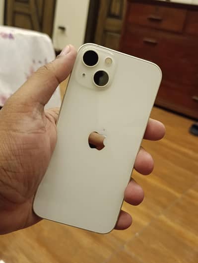 Apple iPhone 13