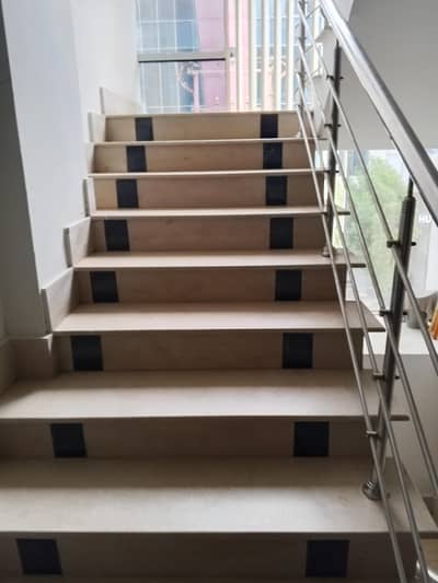 Office for Rent in DHA in 1 lac