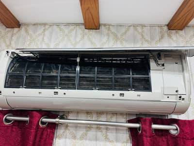 haier HFAA 1.5 ton