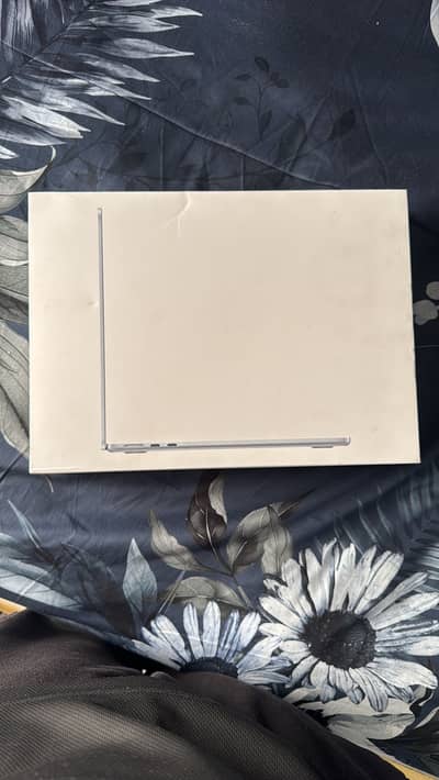 Macbook M5 Air 16/512