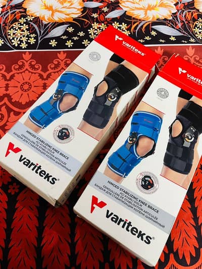 Original Variteks Hinged Stabalizing Knee Braces ( pair ) with orignal