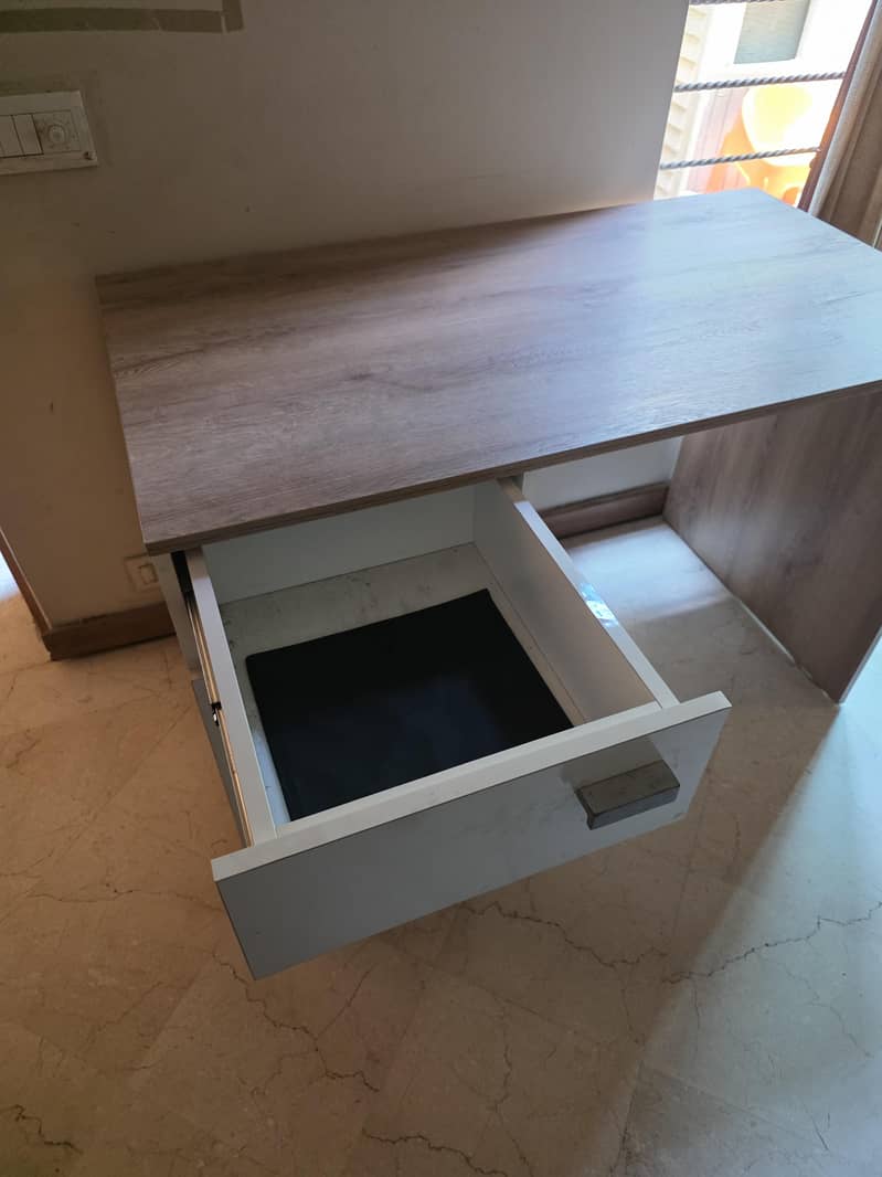 kids study table 2
