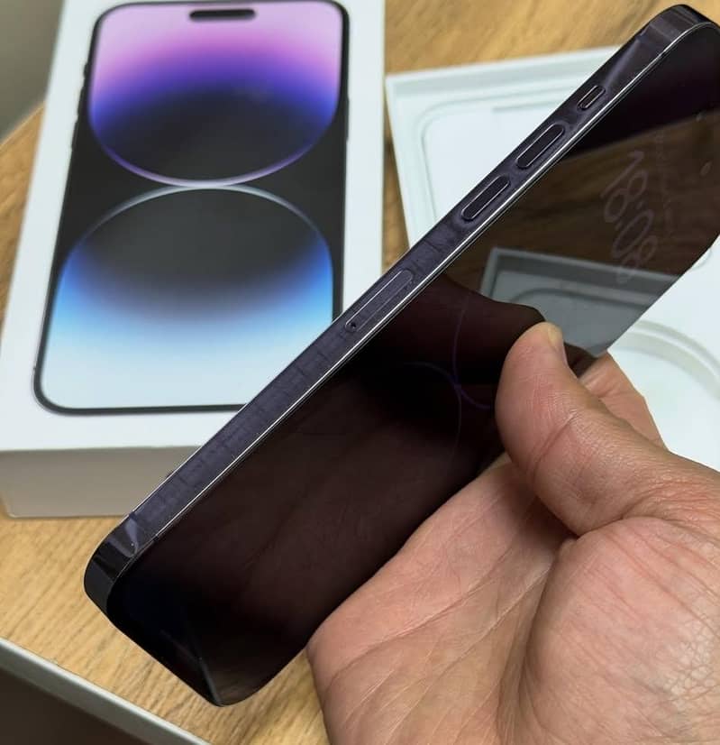 Apple iPhone 14 Pro Max 2