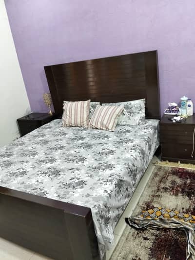 I want to sell my bed set