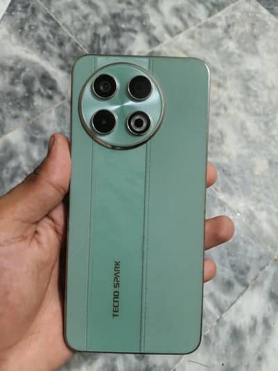 Tecno SPARK 30 Pro