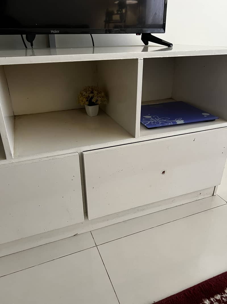 Tv console 5