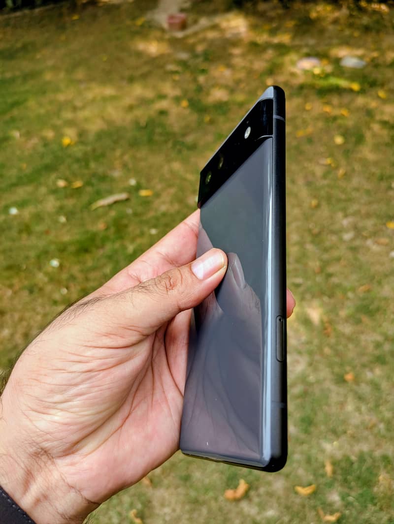 Google Pixel 6 4