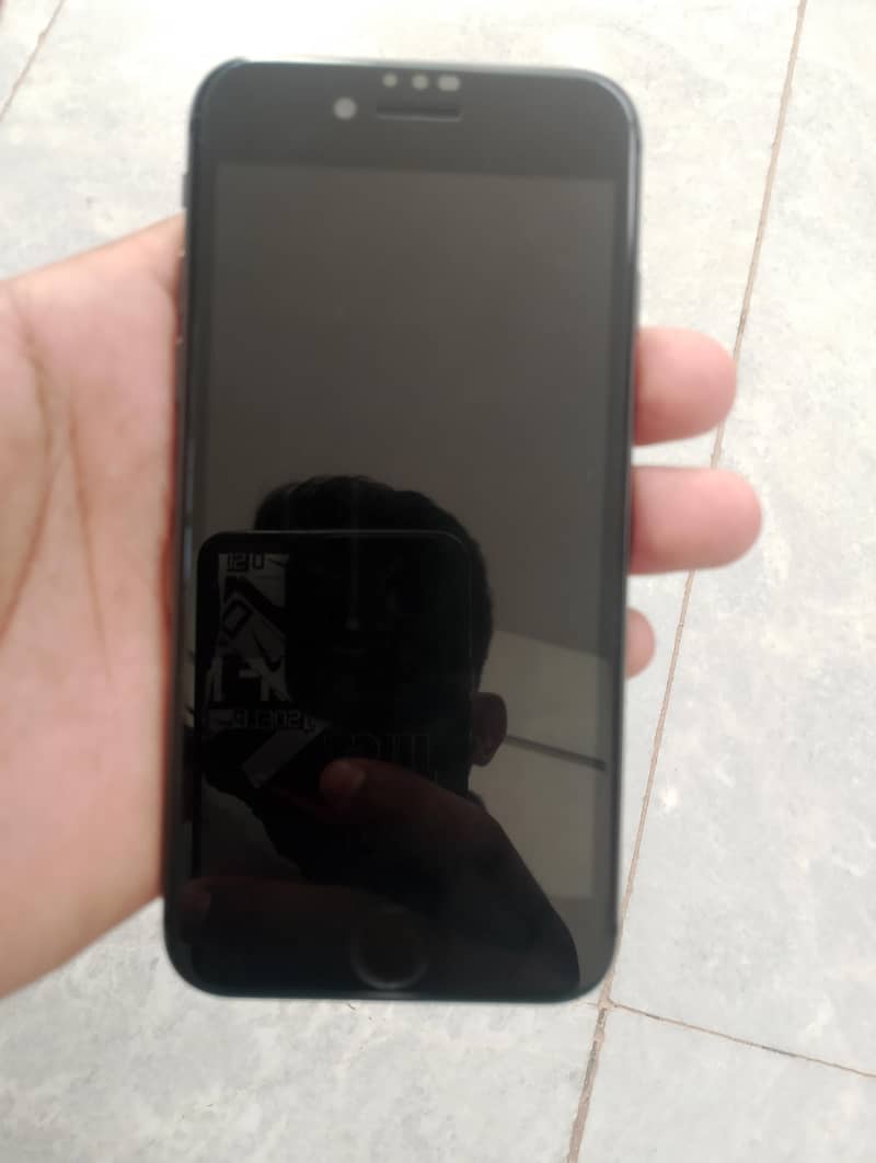 Apple iPhone 8 2