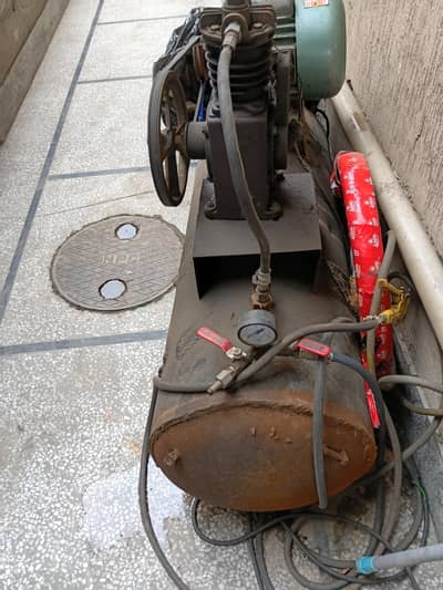 Air compressor and Tani
