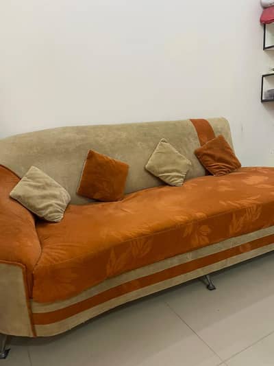 5 seater fancy sofa
