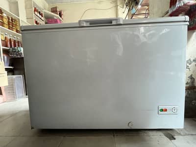 Haier Deep Freezer For Sale condition Zabardast