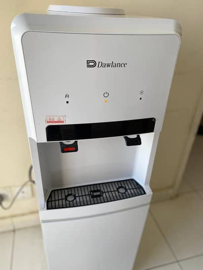 Dawlance Water Dispenser (WD 1060) - Excellent Condition (Without Frid