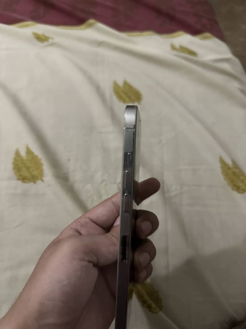 Apple iPhone 6