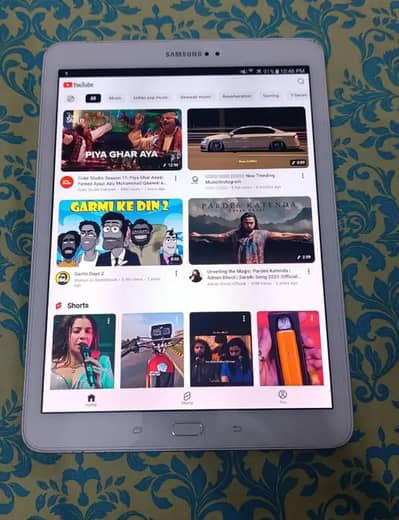 Samsung Tab S2 With Full Box 3/32GB 9.7 inch