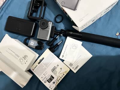 DJI Osmo action 3 Adventure combo 3 box packed