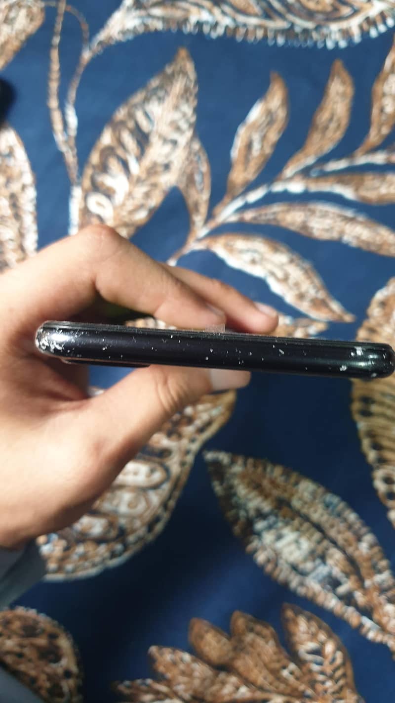 Apple iPhone 7 Plus 2