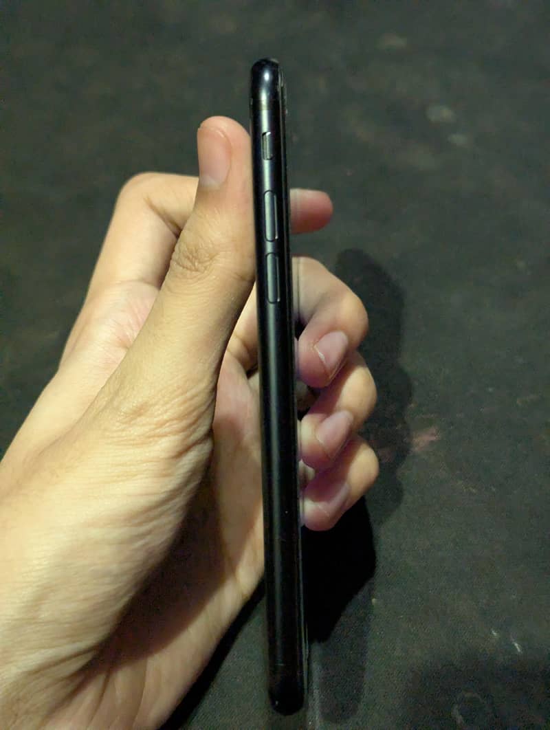 Apple iPhone SE 5
