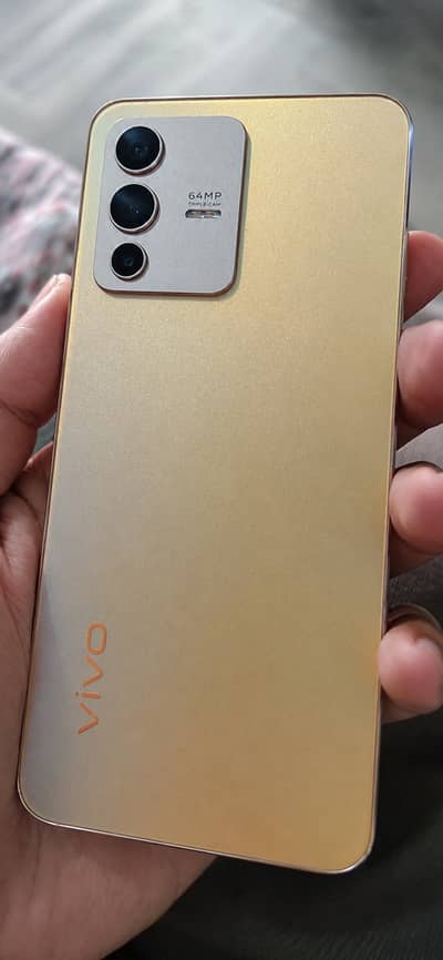 Vivo V23