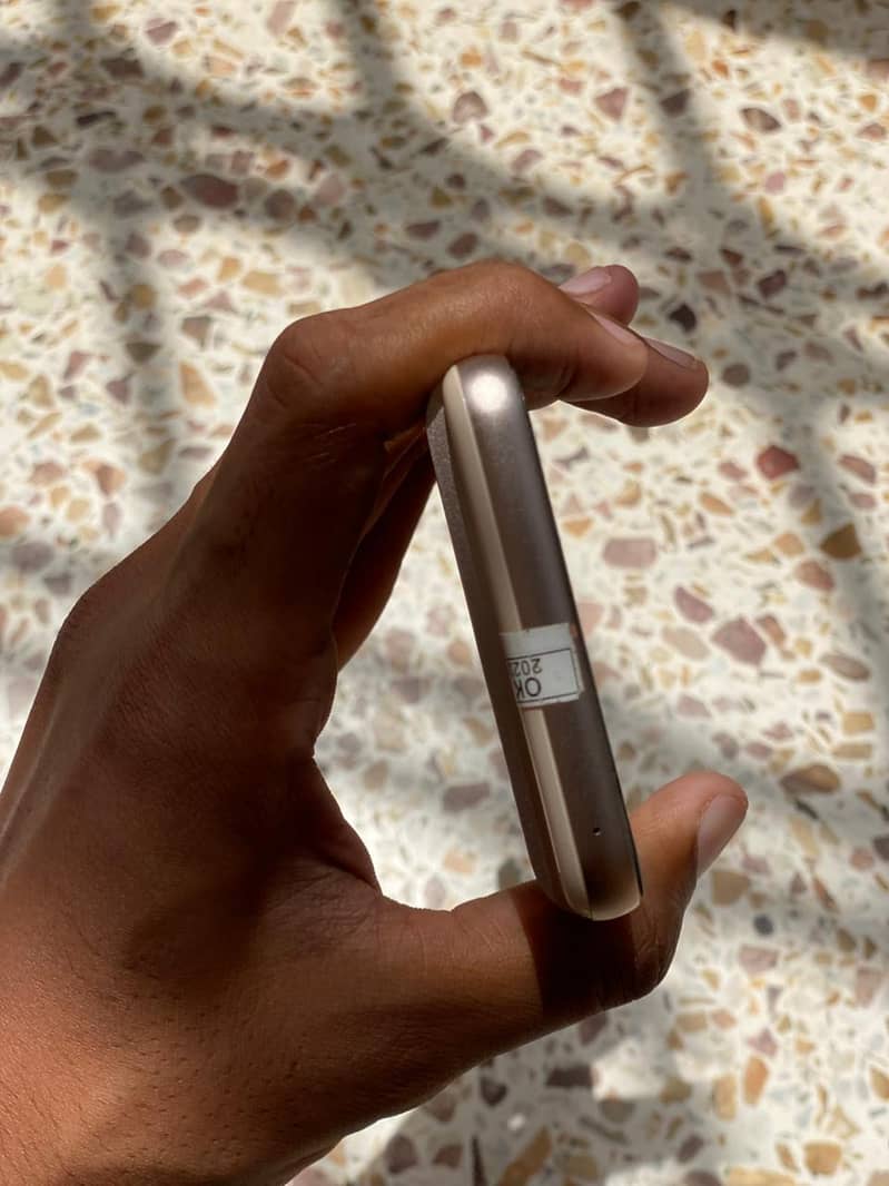 Google Pixel 8 3