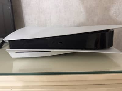PS5 standard edition (disc)