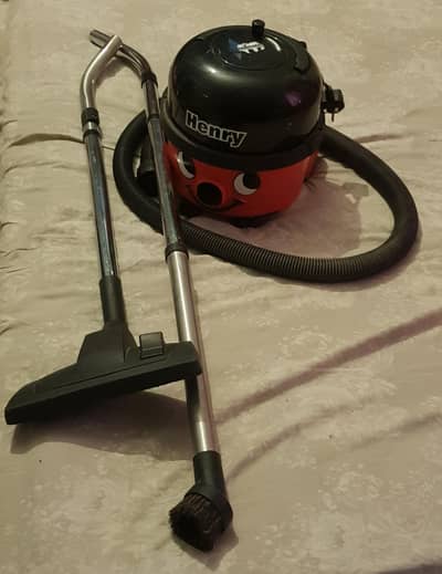 Numatic International Henry HVR160-11 Vacuum Cleaner (Original UK)