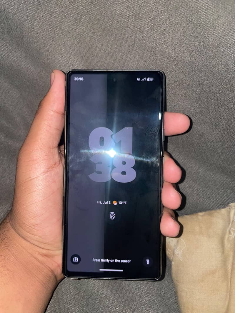 Google Pixel 7a 1