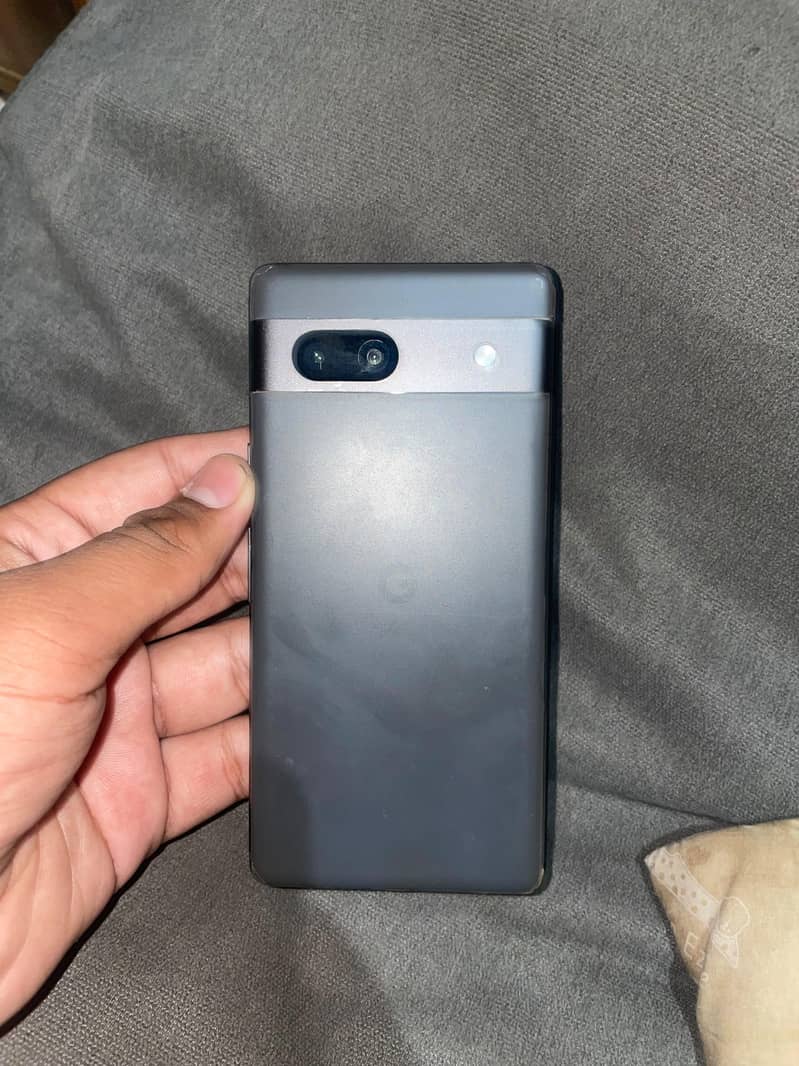Google Pixel 7a 2