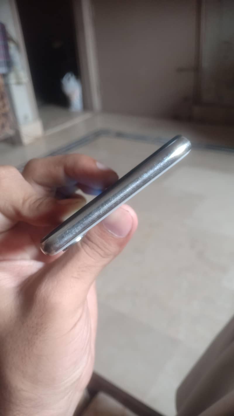 Apple iPhone X 2