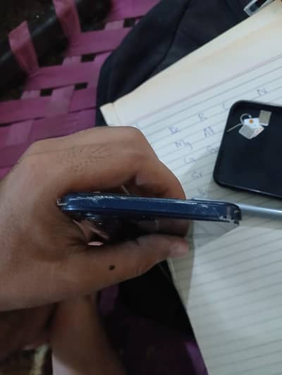 Infinix Note 12