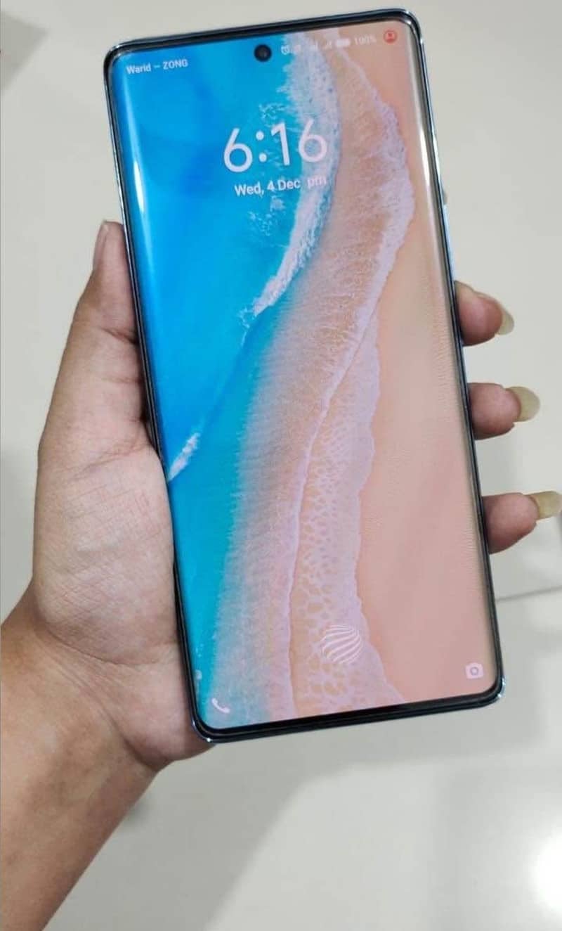 Vivo V30 E 1