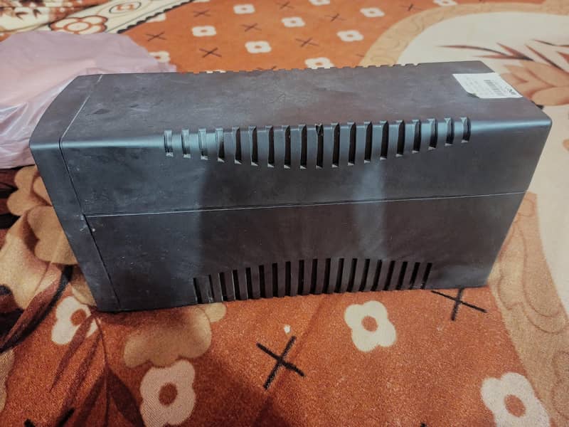 computer UPS 3