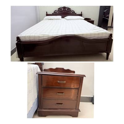 Pure wood antique style double bed for sale